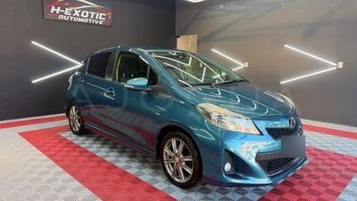 Toyota Vitz miniatura 3
