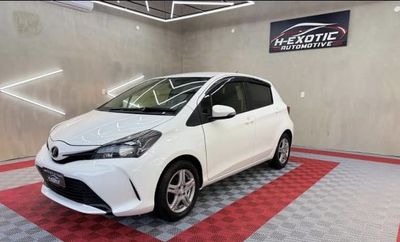 Toyota Vitz thumbnail 1
