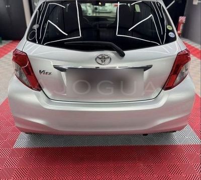 Toyota Vitz miniatura 7