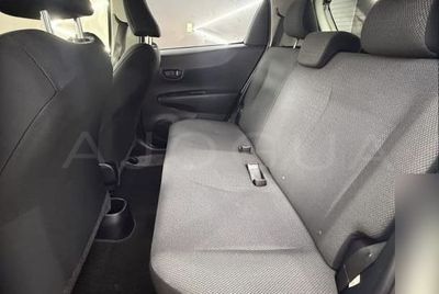 Toyota Vitz miniatura 8