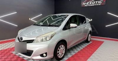 Toyota Vitz miniatura 3