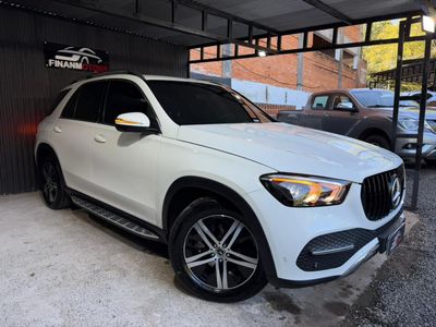 Mercedes-Benz GLE 300 D thumbnail 1