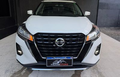 Nissan Kicks thumbnail 1