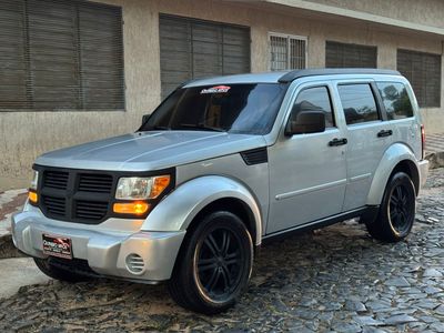 Dodge Nitro thumbnail 1
