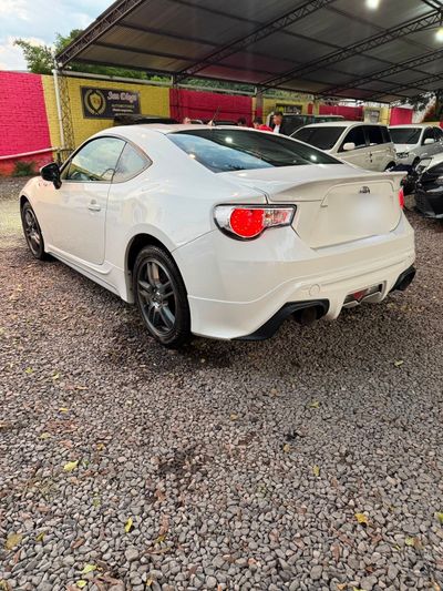 Toyota GT 86 miniatura 8