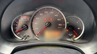 Toyota Vitz miniatura 10