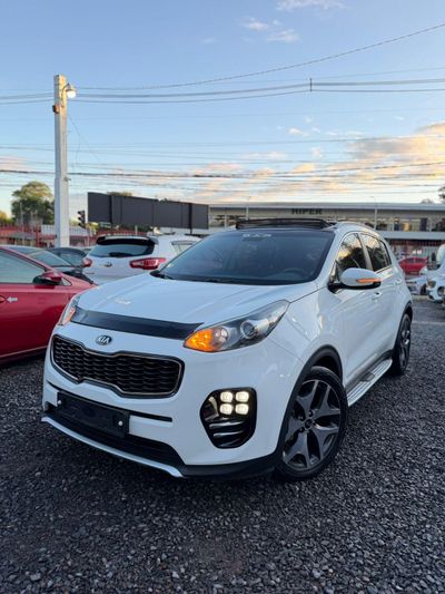 Kia Sportage thumbnail 1