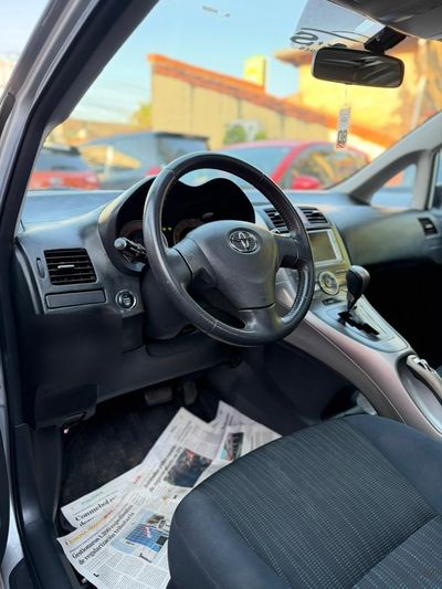 Toyota Auris miniatura 11