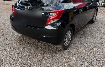 Toyota Vitz miniatura 6