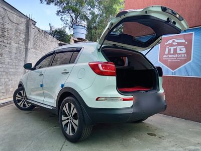 Kia Sportage miniatura 9
