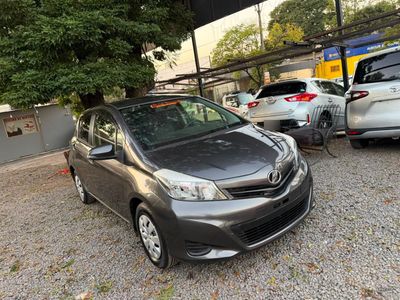 Toyota Vitz thumbnail 1