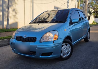 Toyota Vitz miniatura 17