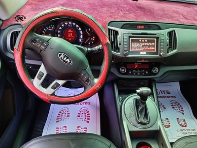 Kia Sportage miniatura 11