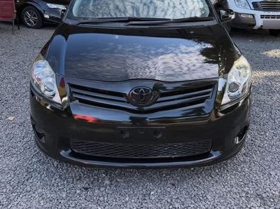 Toyota Auris thumbnail 1