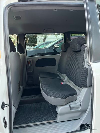 Toyota Sienta miniatura 11