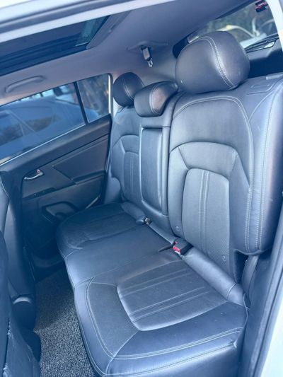 Kia Sportage miniatura 5