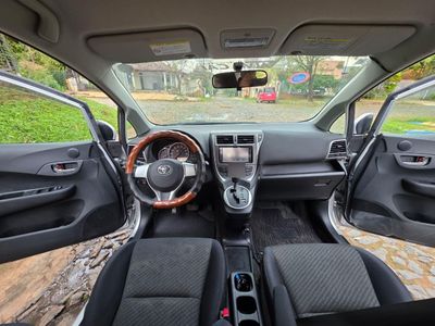 Toyota Ractis miniatura 5