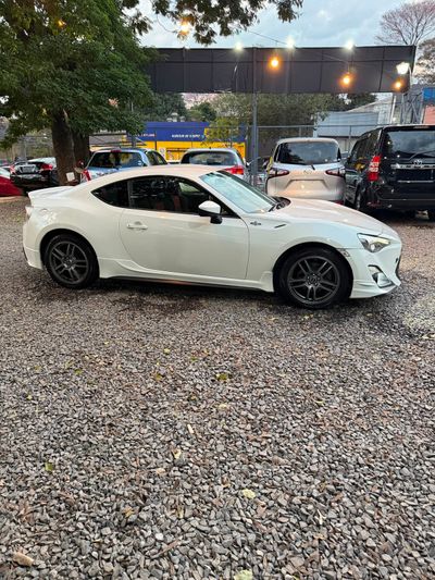 Toyota GT 86 miniatura 13