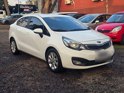 Kia Rio miniatura 8