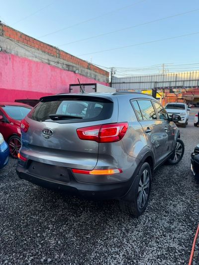 Kia Sportage miniatura 8