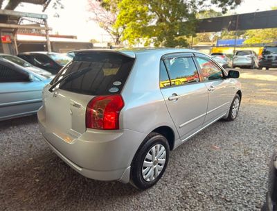Toyota Corolla miniatura 4
