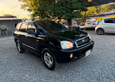 Hyundai Santa Fe thumbnail 1