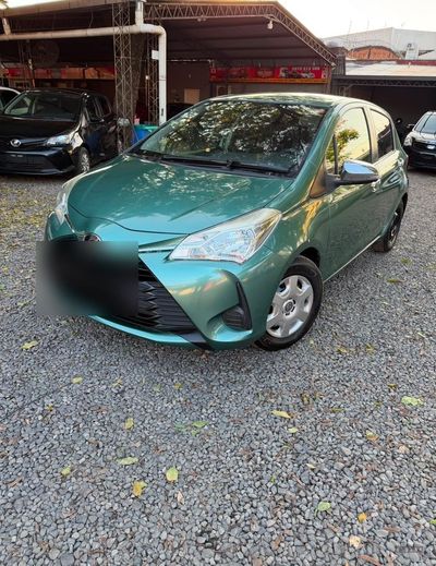 Toyota Vitz miniatura 9
