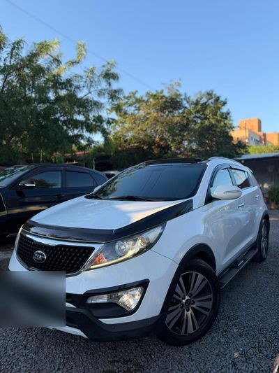 Kia Sportage thumbnail 1