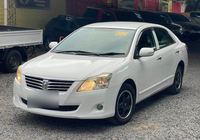 Toyota Premio thumbnail 1