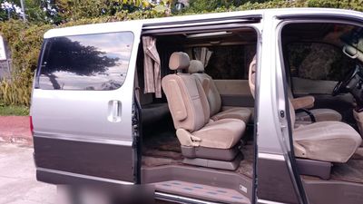 Toyota Gran Hiace miniatura 7