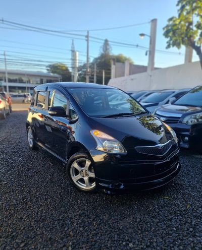 Toyota Ractis thumbnail 1