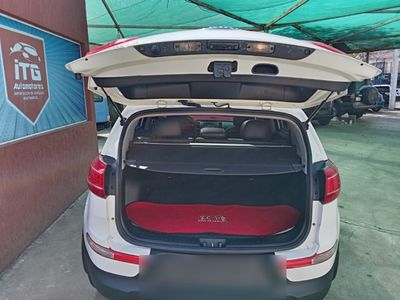 Kia Sportage miniatura 4
