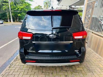 Kia Carnival miniatura 7