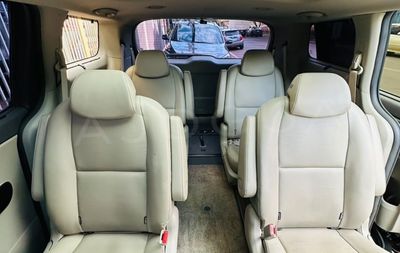 Kia Carnival miniatura 2
