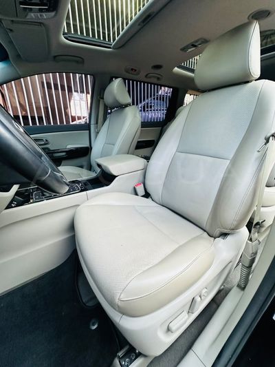Kia Carnival miniatura 8