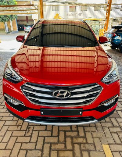 Hyundai Santa Fe thumbnail 1