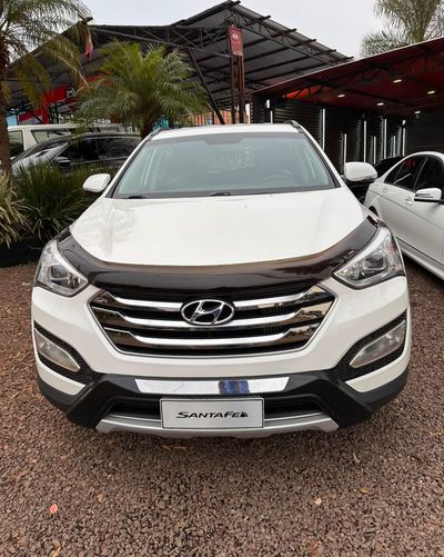 Hyundai Santa Fe thumbnail 1
