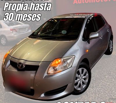 Toyota Auris thumbnail 1