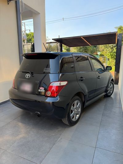 Toyota Ist miniatura 9