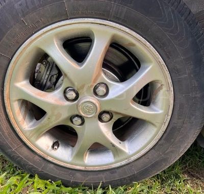 Toyota Ist miniatura 7