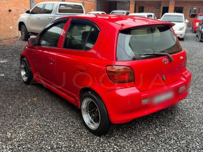 Toyota Vitz miniatura 3