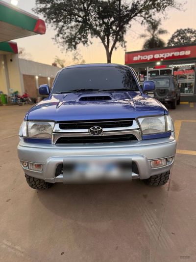 Toyota Hilux miniatura 10