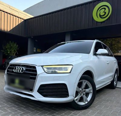 Audi Q3 miniatura 4