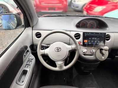 Toyota Sienta miniatura 9