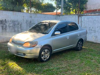 Toyota Platz 2001