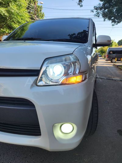 Toyota Sienta miniatura 16