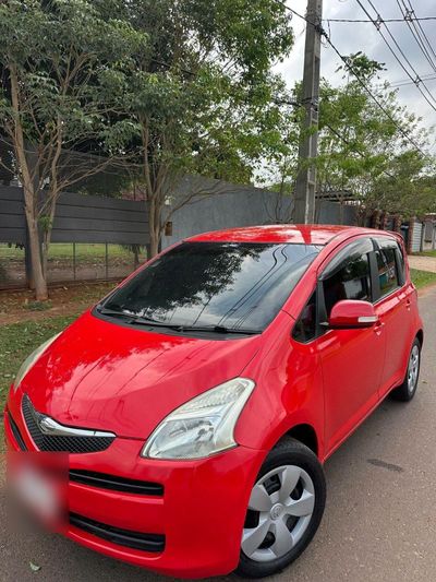 Toyota Ractis miniatura 3