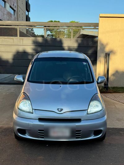 Toyota FunCargo miniatura 3