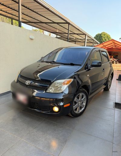 Toyota Ist miniatura 3