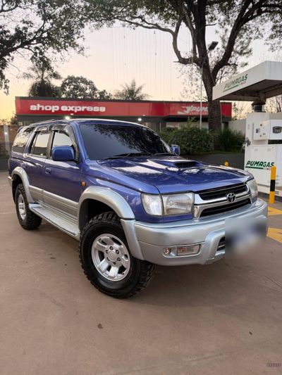 Toyota Hilux miniatura 2